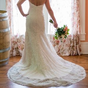 Essense of Australia Wedding Dress